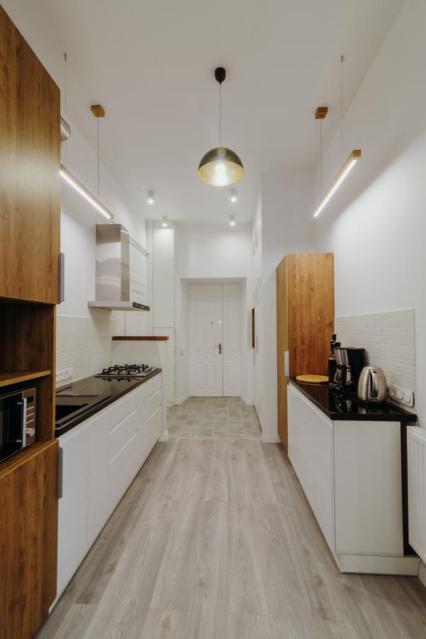 Apartment on Lesi Ukrainky Lviv Bagian luar foto